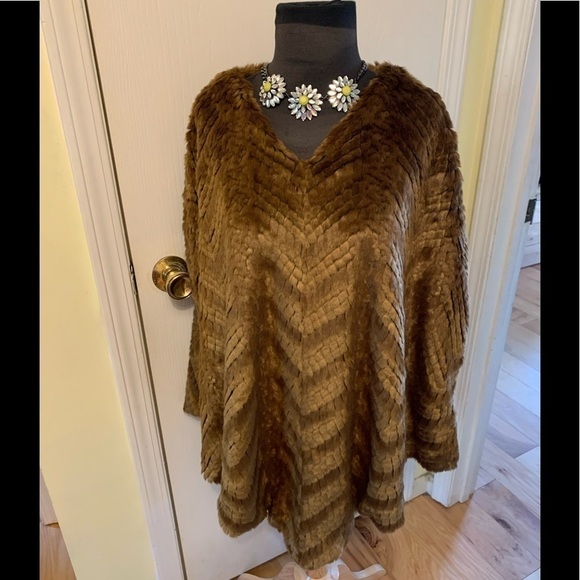 Adrienne Landau faux fur mink poncho small